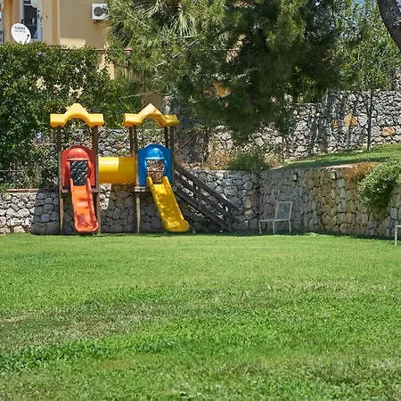 Larimar Ολουντενίζ