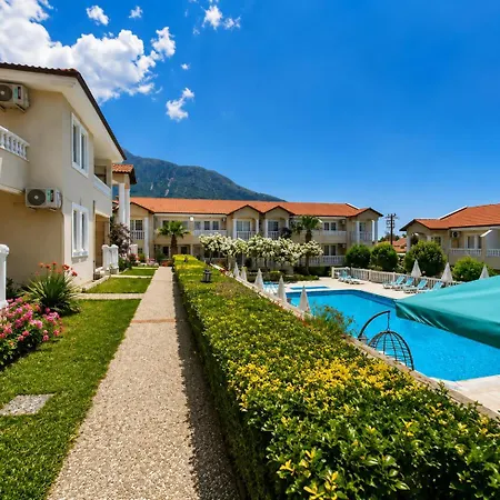 Larimar Hotel