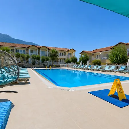 Hotel Larimar