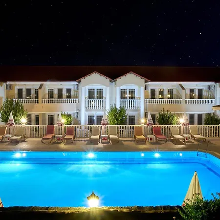 Hotel Larimar 2*