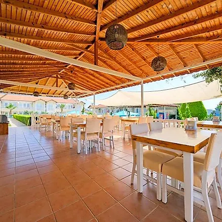 Hotel Larimar Oludeniz