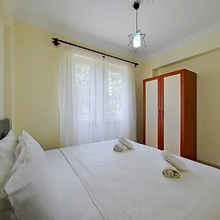 Hotel Larimar 2*