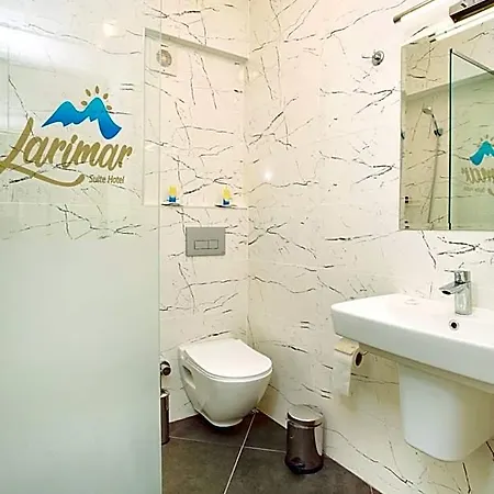 Otel Larimar Ölüdeniz